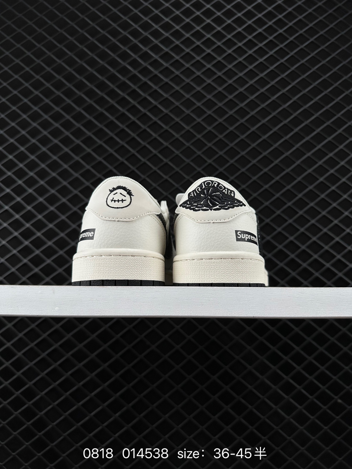 Travis Scott x Air Jordan 1 ” Reverse Mocha “